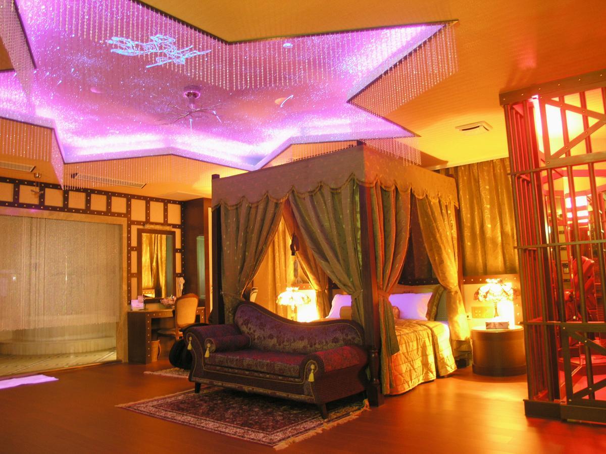 Daniel Spa Motel Pingzhen Экстерьер фото
