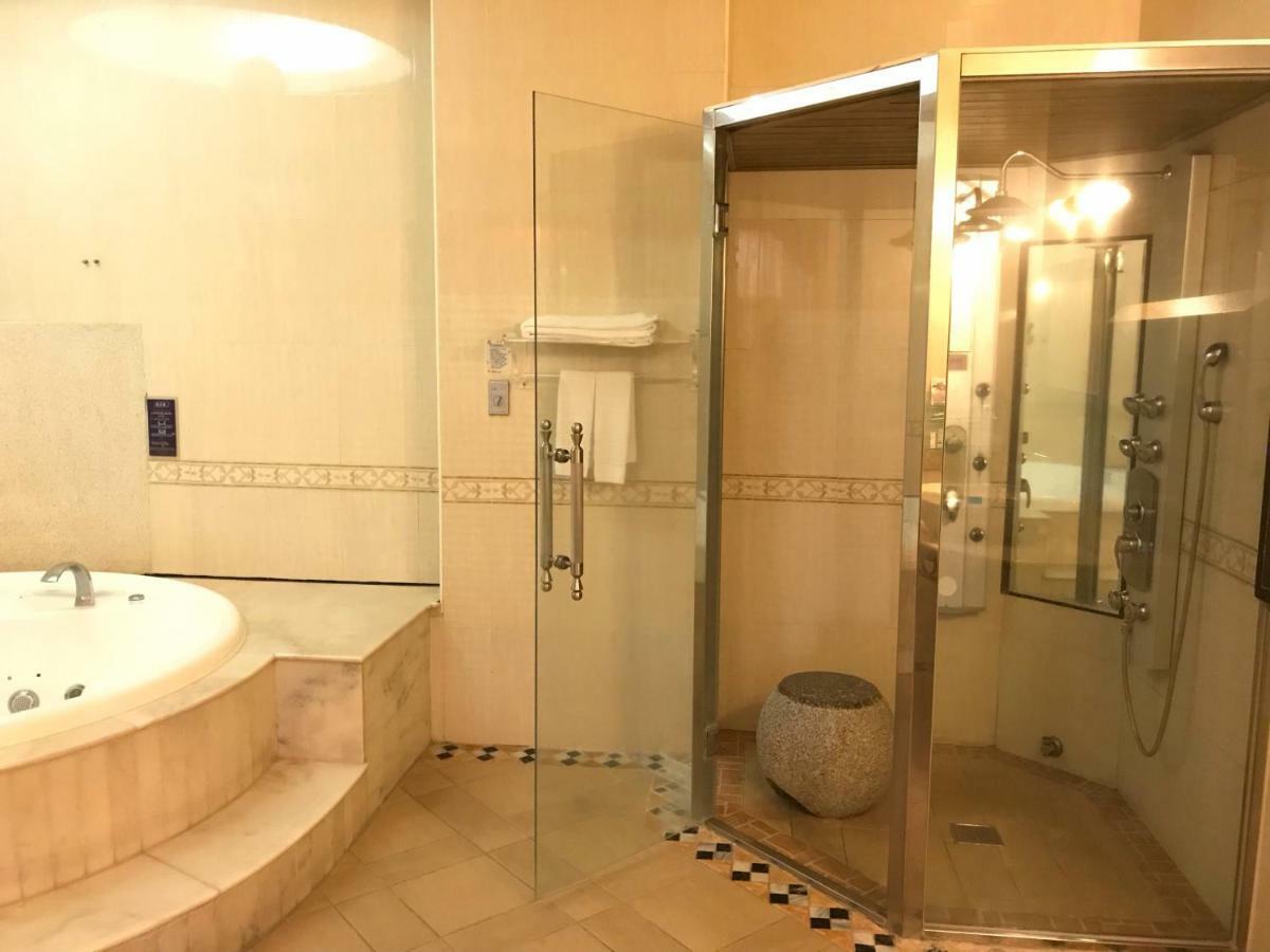 Daniel Spa Motel Pingzhen Экстерьер фото