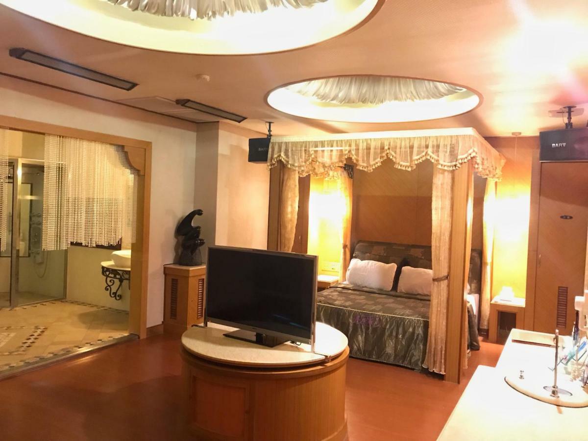 Daniel Spa Motel Pingzhen Экстерьер фото